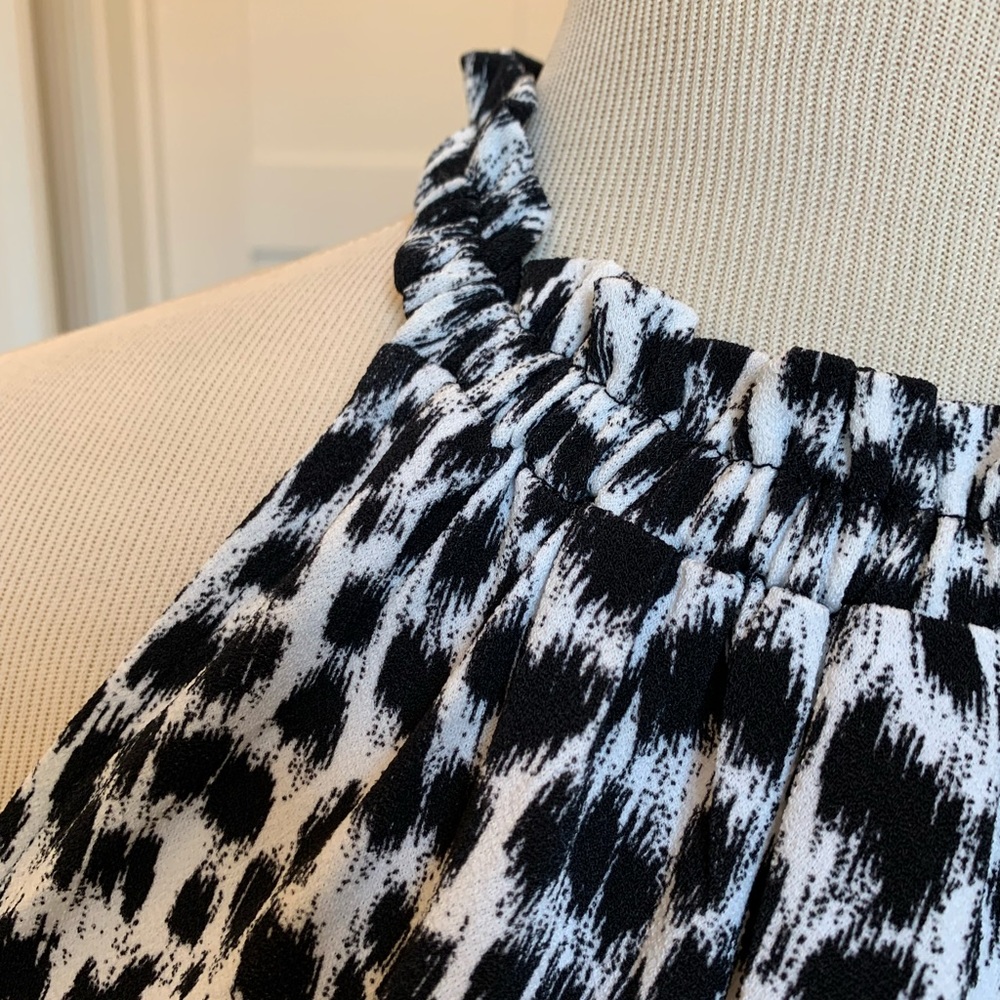 ADRIANNA PAPELL Cheetah Blouse - Picture 6 of 8